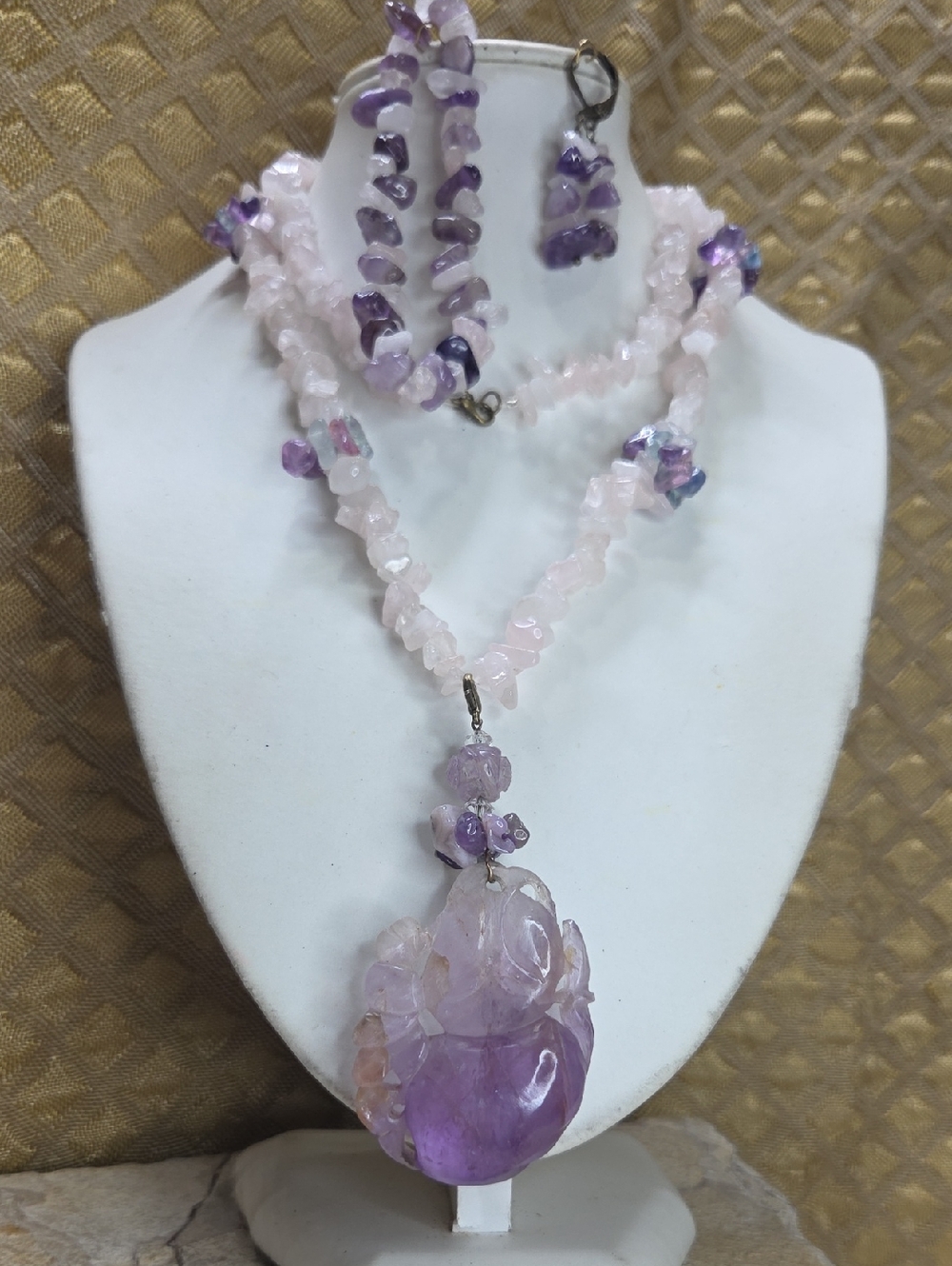 Rose Quartz & Amethyst Florite Carved Pendant Necklace Earrings Bracele Set